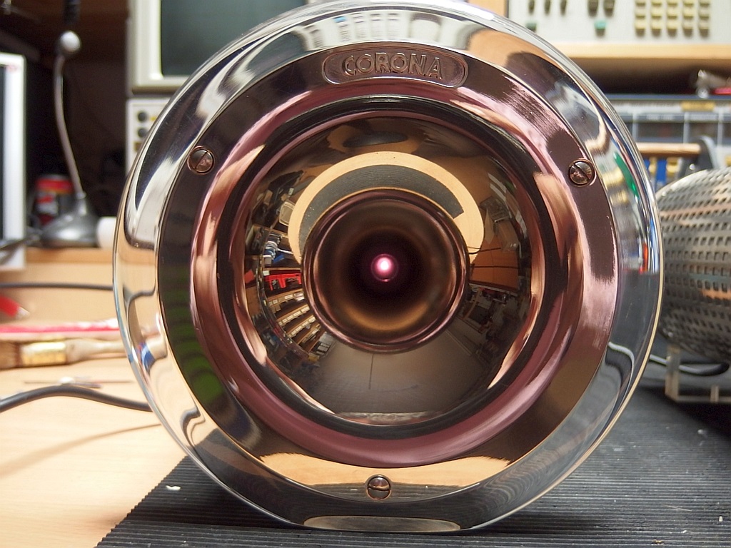 Plasma shop tweeter speakers